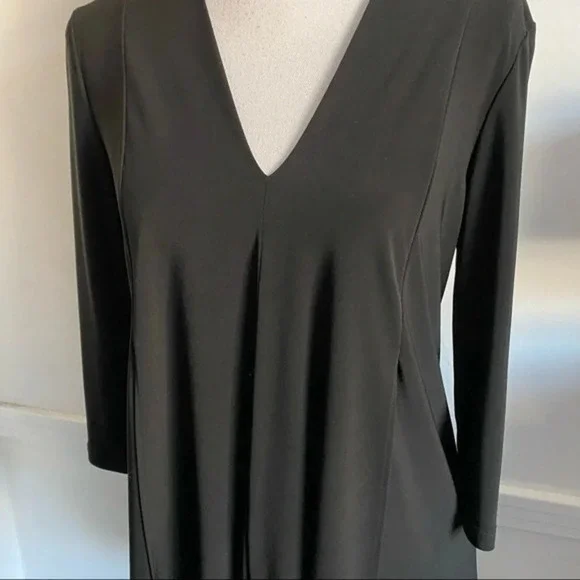 Joseph Ribkoff • NWT Solid Black Handkerchief Hem Tunic Blouse